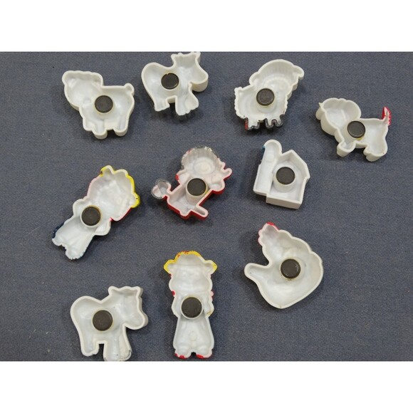 Vintage 80s 90s Mixed Fridge Magnet Lot Farm Animals Disney Retro Kitchen Decor - Picture 11 of 12